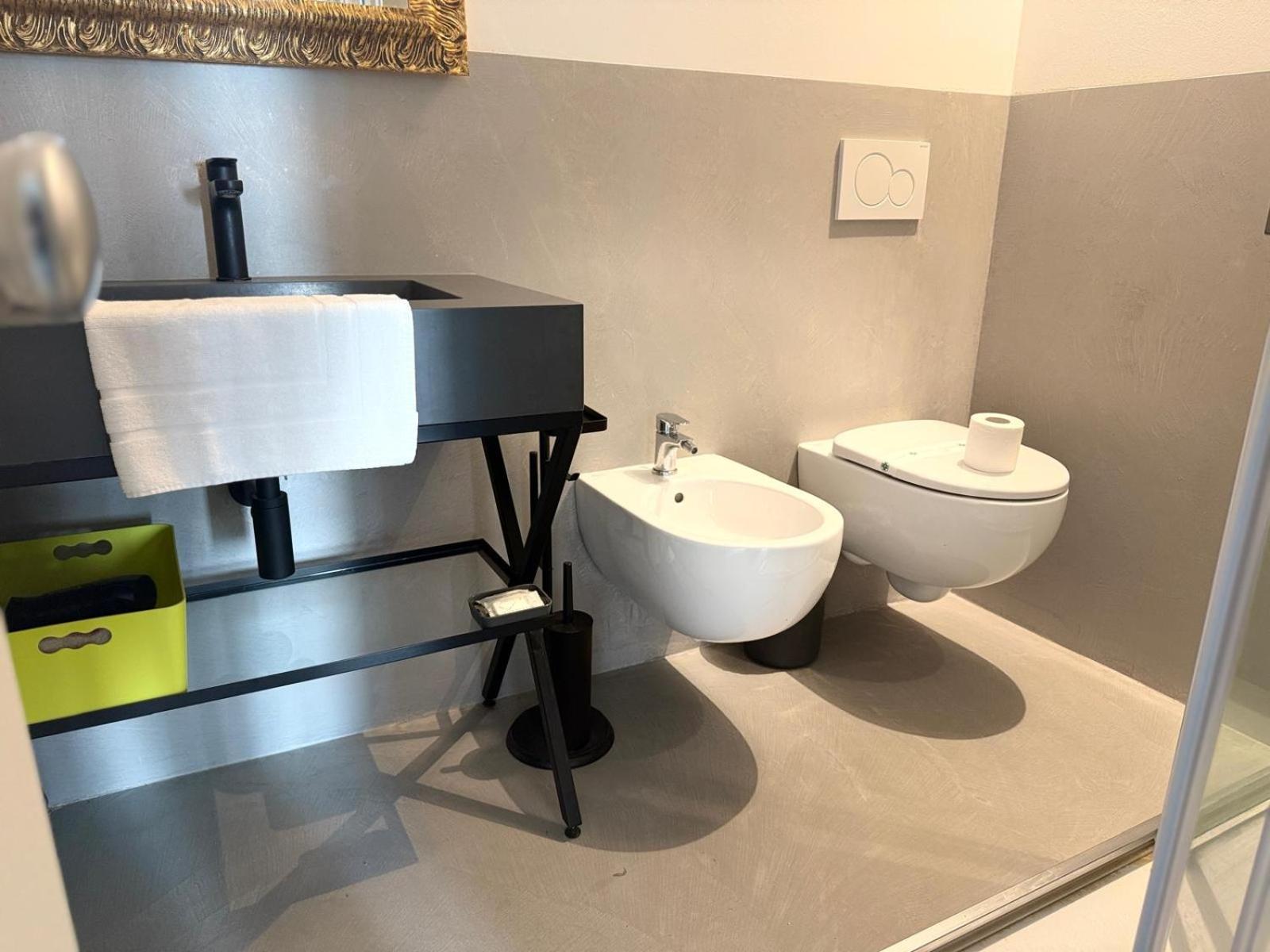 Affittacamere B&B Relax Room Villa Segala 5A *