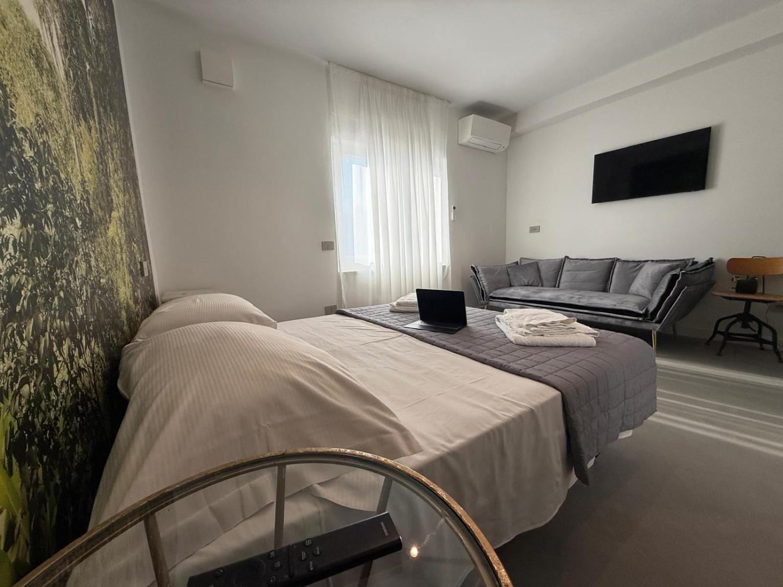 Affittacamere B&B Relax Room Villa Segala 5A *